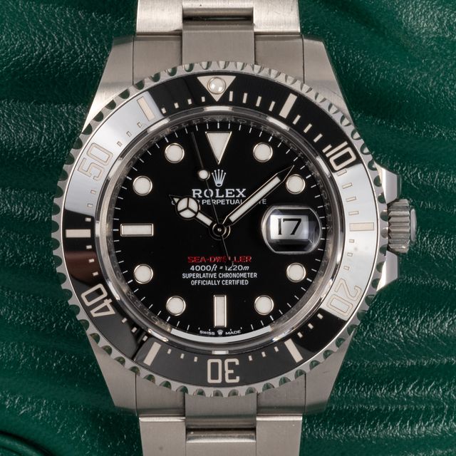 Rolex Sea-Dweller 126600 Image 5